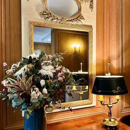 オテル ドゥ ヴァレンヌ 4* パリ