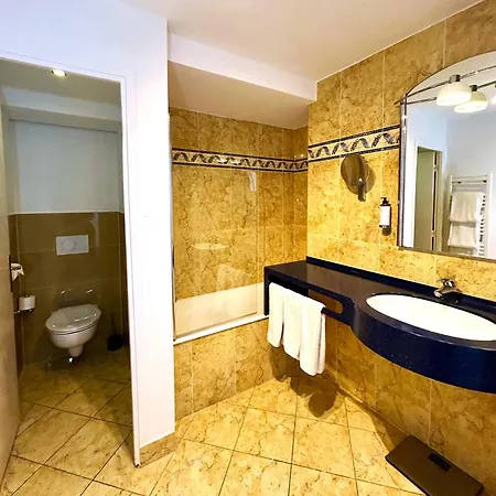 ホテル オテル ドゥ ヴァレンヌ 4*