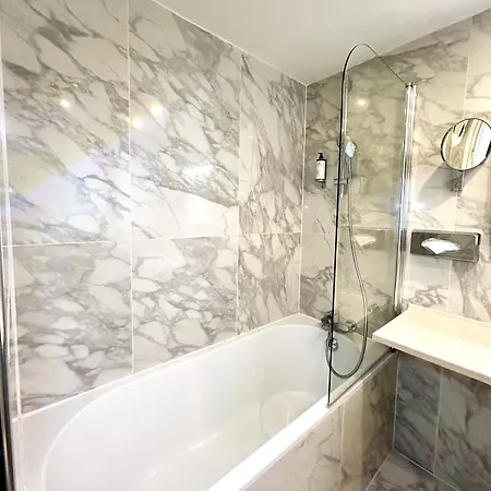 オテル ドゥ ヴァレンヌ ホテル 4*