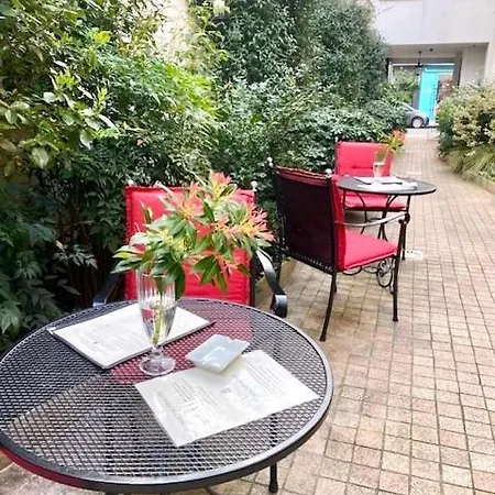 オテル ドゥ ヴァレンヌ 4*