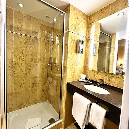 オテル ドゥ ヴァレンヌ 4*