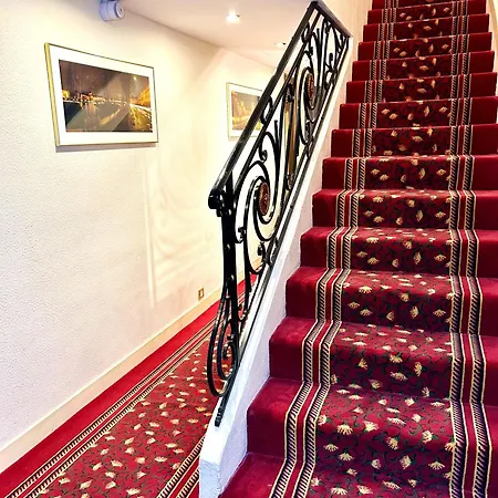 ホテル オテル ドゥ ヴァレンヌ パリ