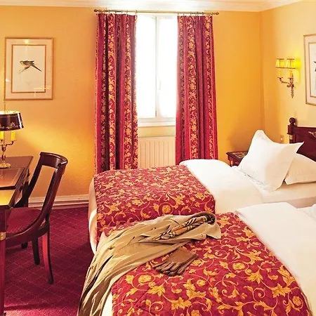 Hotel De Varenne 4*